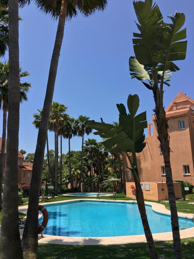 2236-Lovely Groundfloor With Pool View กาซาเรส ภายนอก รูปภาพ